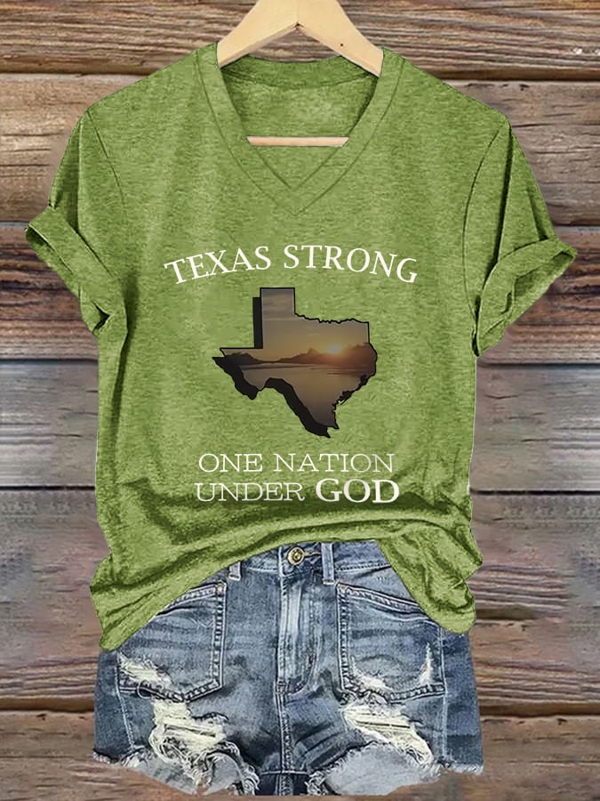 V-Neck Retro Texas Strong One Nation Under God Print T-Shirt