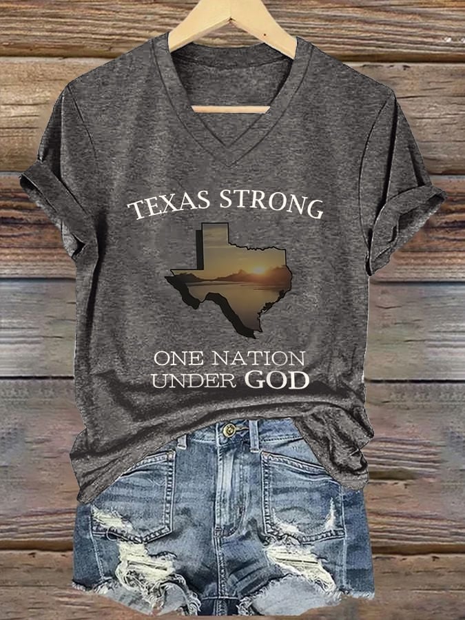 V-Neck Retro Texas Strong One Nation Under God Print T-Shirt