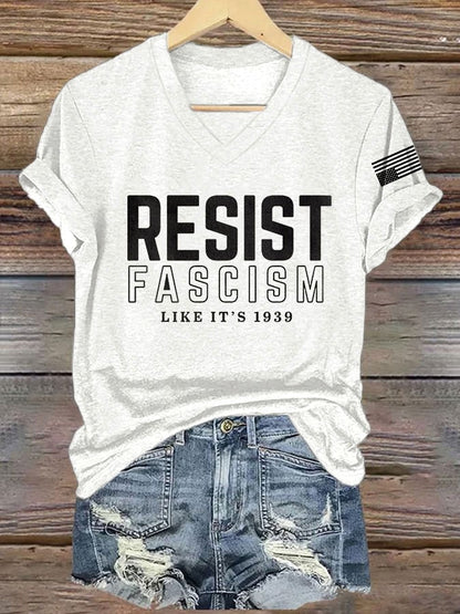 V-neck Retro Resist Fascism Like it's 1939 Print T-Shirt
