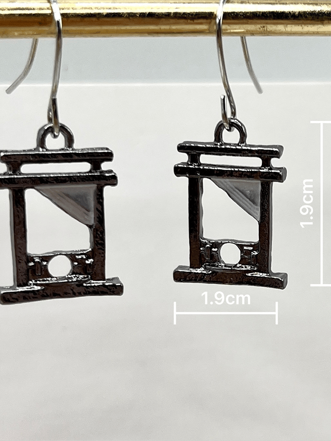 Unisex Retro Personalized Guillotine FDT Earrings