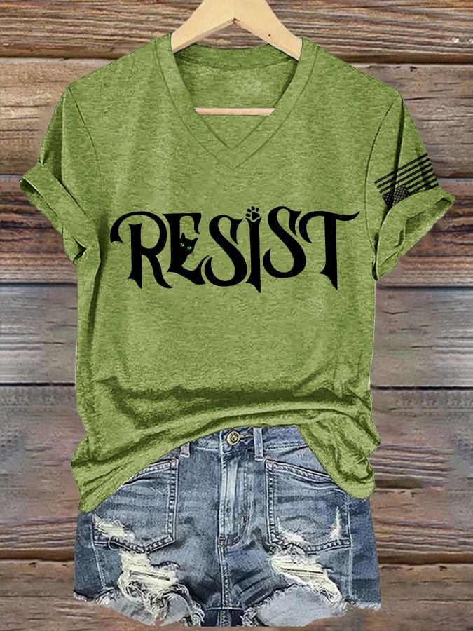 V-Neck Retro Resist Cat Paw Print T-Shirt