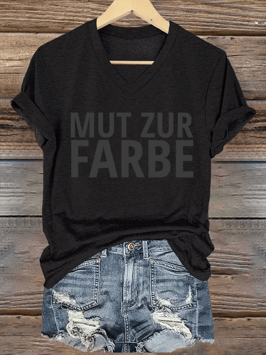 “Mut zur Farbe” Damen-T-Shirt mit V-Ausschnitt.