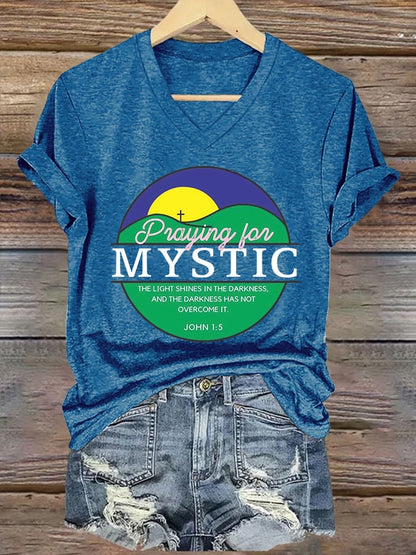 V-Neck Retro Texas Strong Praying For Mystic The Light Shines In The Darkness, And The Darkness Has Not Overcome It. John 1:5 Print T-Shirt