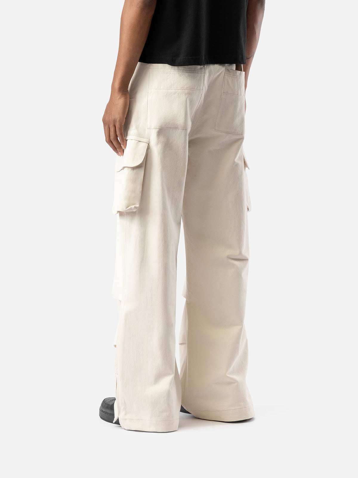 Y5 CARGO
