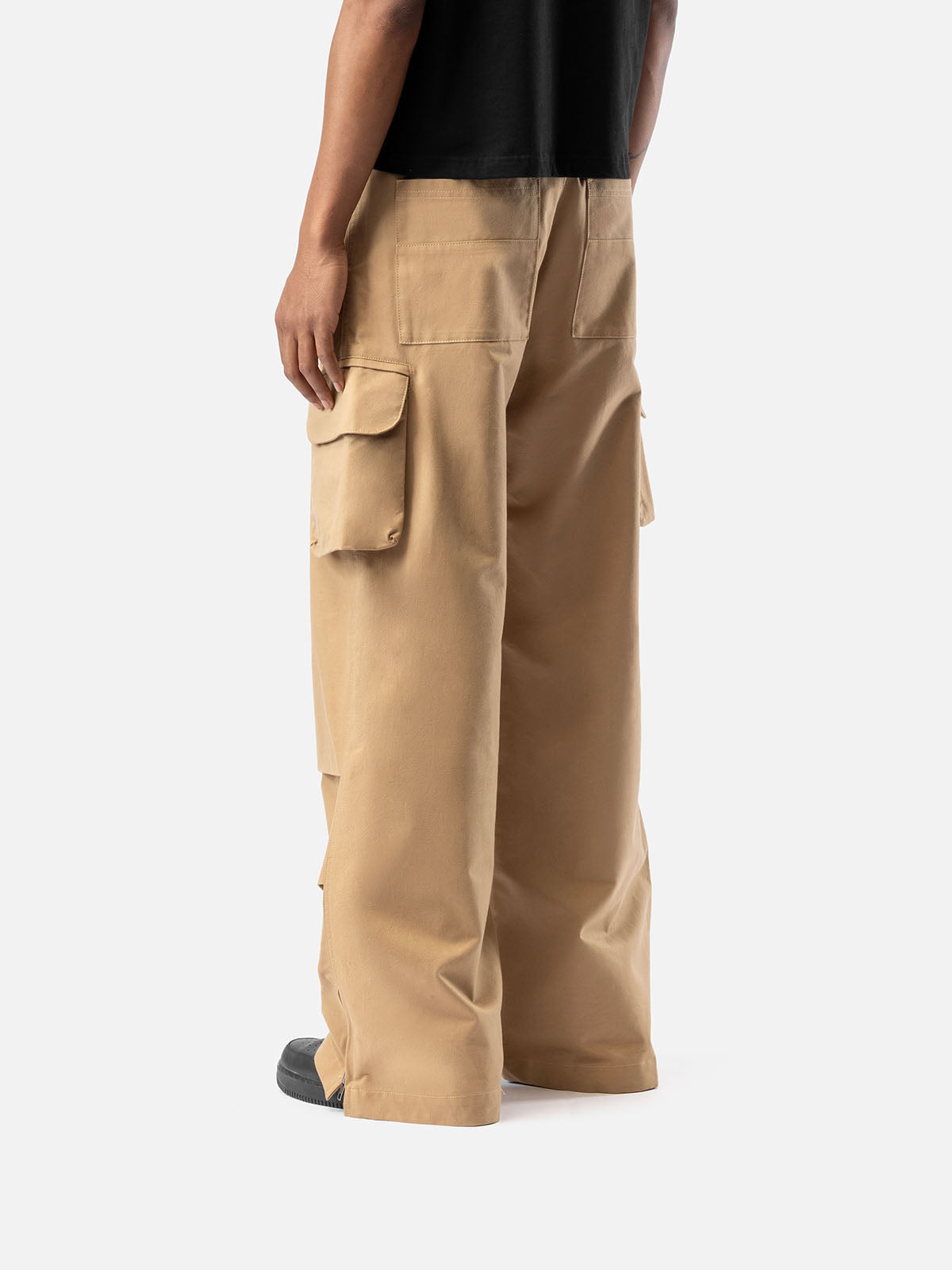 Y5 CARGO