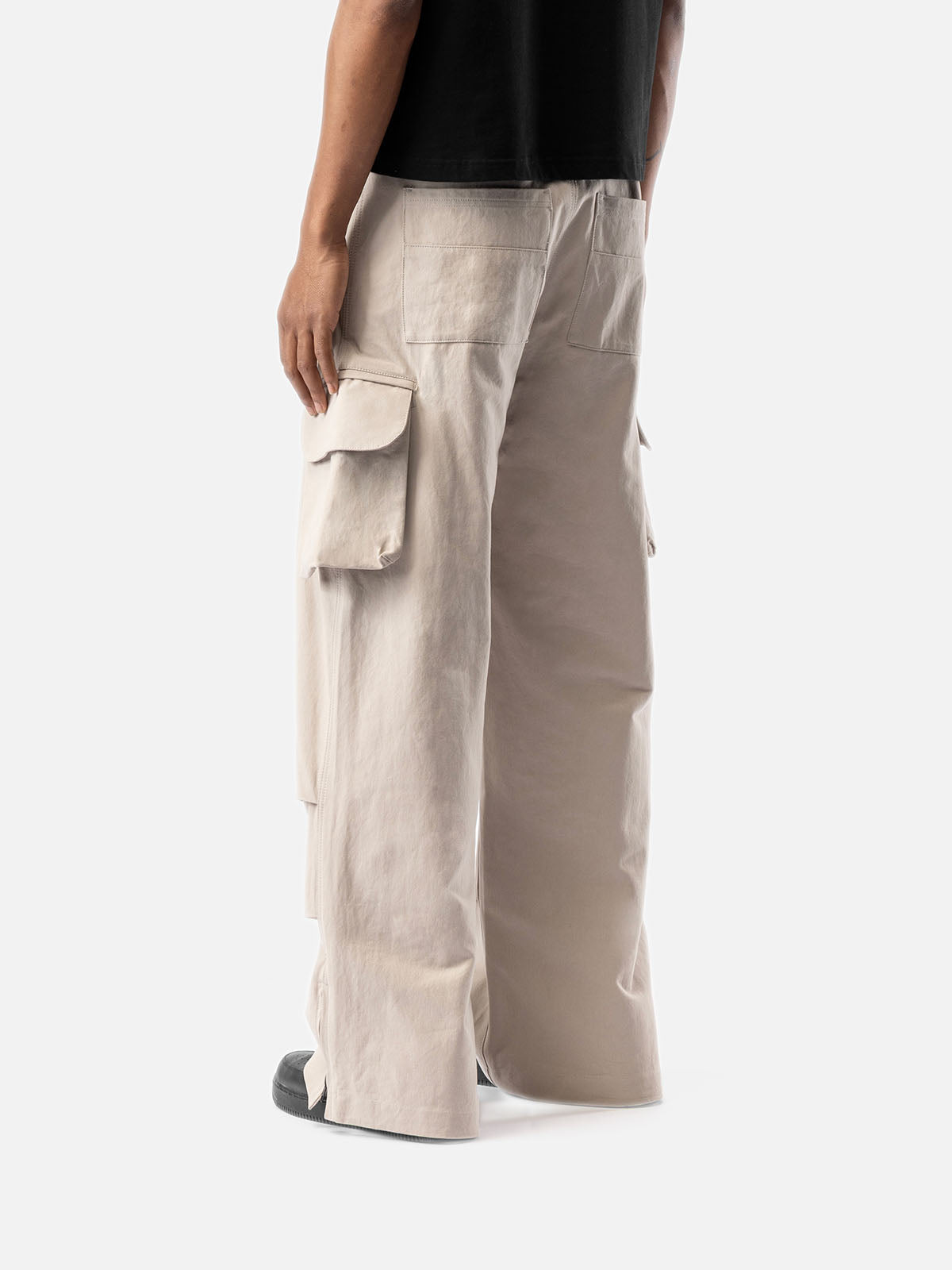 Y5 CARGO