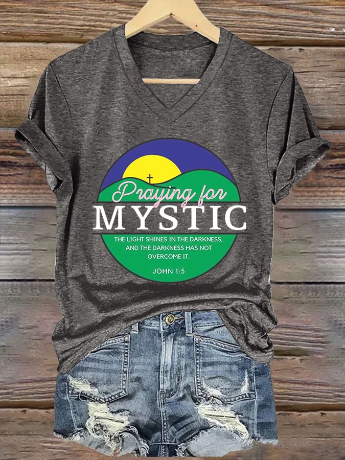 V-Neck Retro Texas Strong Praying For Mystic The Light Shines In The Darkness, And The Darkness Has Not Overcome It. John 1:5 Print T-Shirt